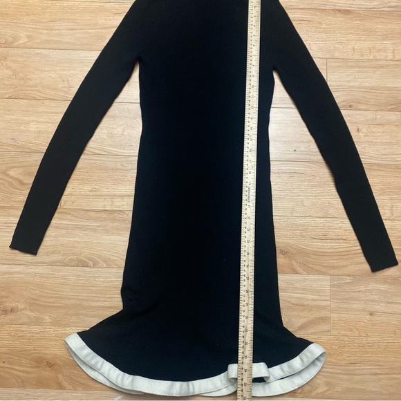 Alexander McQueen McQ Peplum Wool Blend Turtleneck dress - Picture 8 of 15